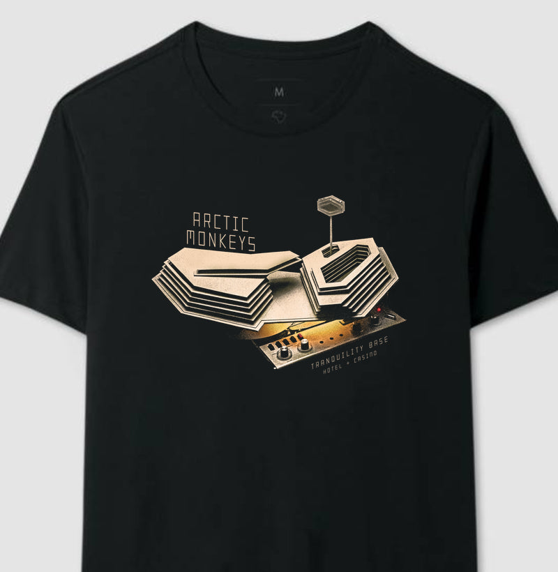 Camiseta Tranquility Base Hotel + Casino - Arctic Monkeys